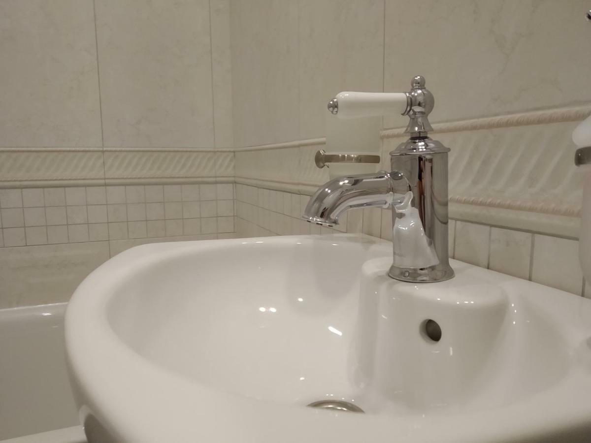 דירות Vip Apartament גומל מראה חיצוני תמונה